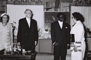 PRES. YAMEOGO OF UPPER VOLTA (C), CALLING ON PRES.AND MRS. YITZHAK BEN ZVI AT HIS HOME IN JERUSALEM. L, GOLDA MEIR.